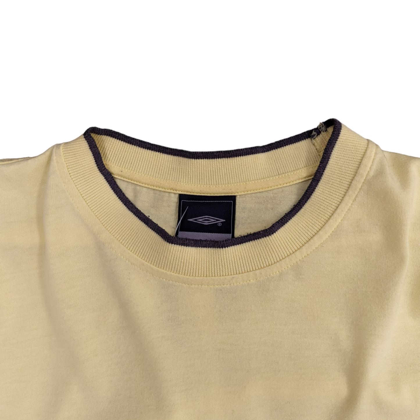 00s Umbro T-Shirt Size XXL