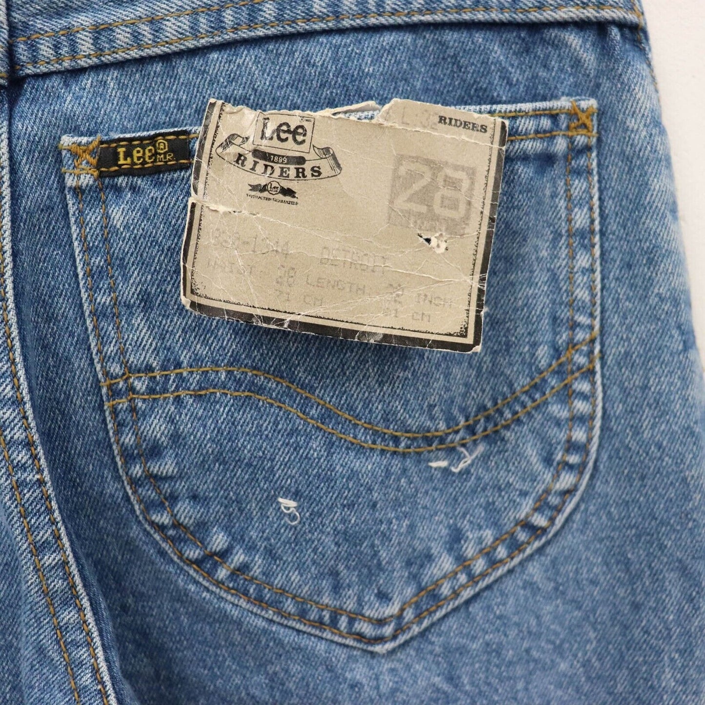 Deadstock 90s Lee Straight Leg Jeans Size UK 8 W26 L31
