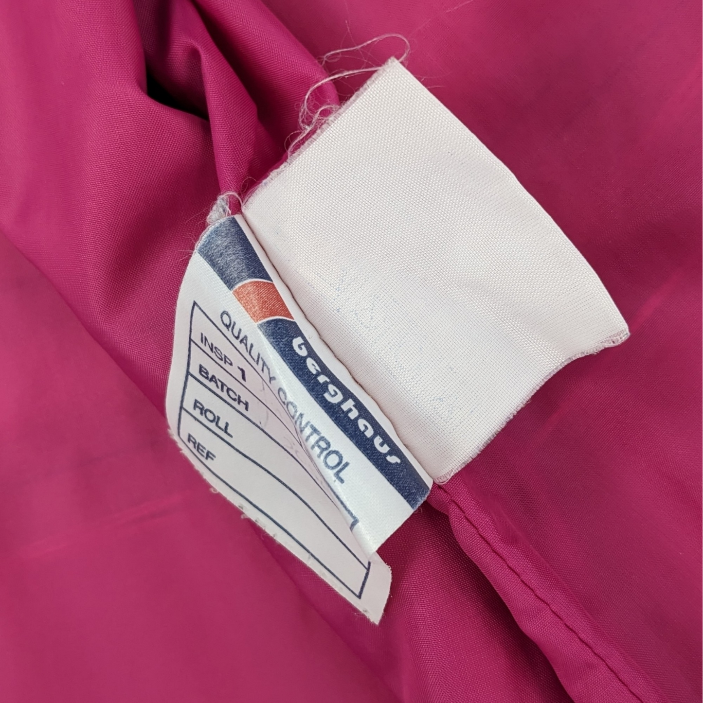 90s Berghaus GoreTex Raincoat Size M