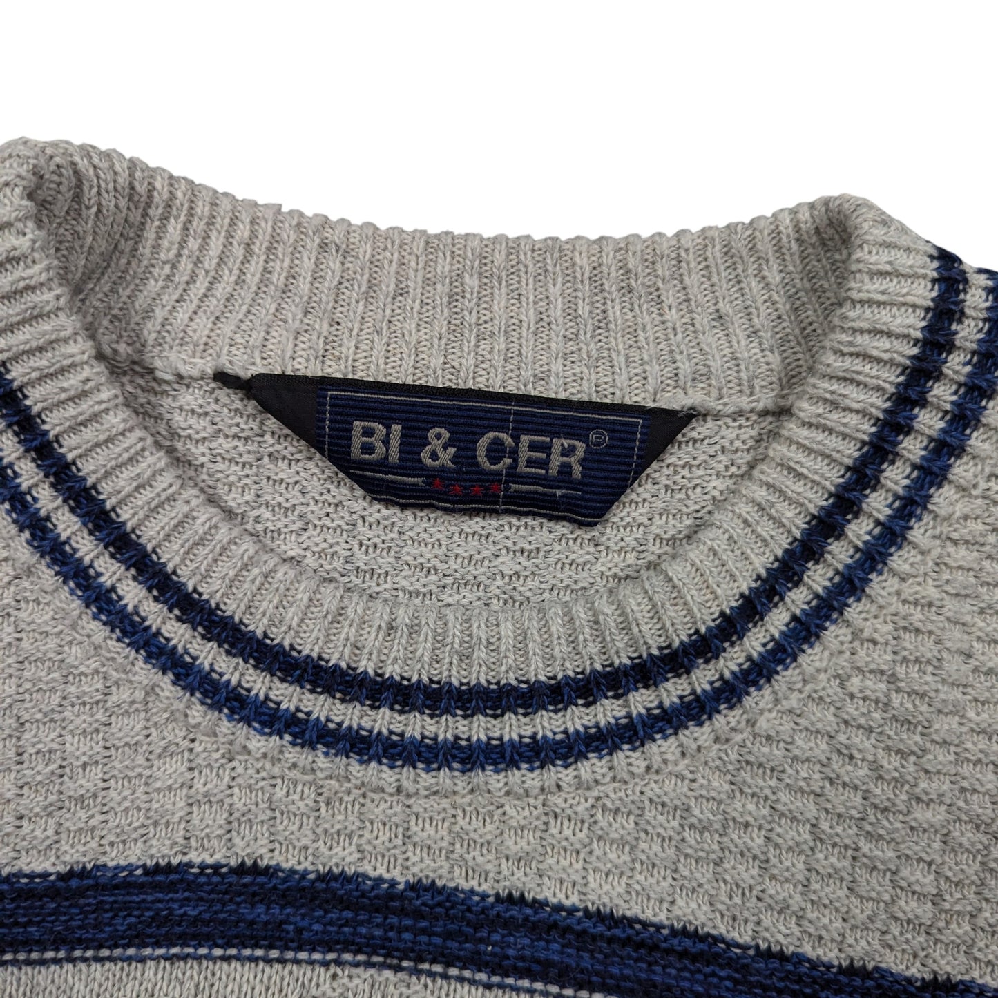90s Patterned Jumper Size L/XL