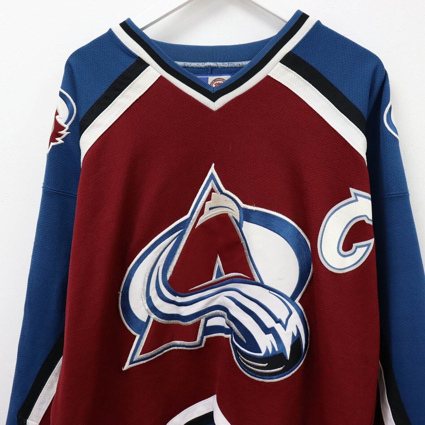 90's Starter Colorado Avalanche Sakic NHL Hockey Jersey Size M
