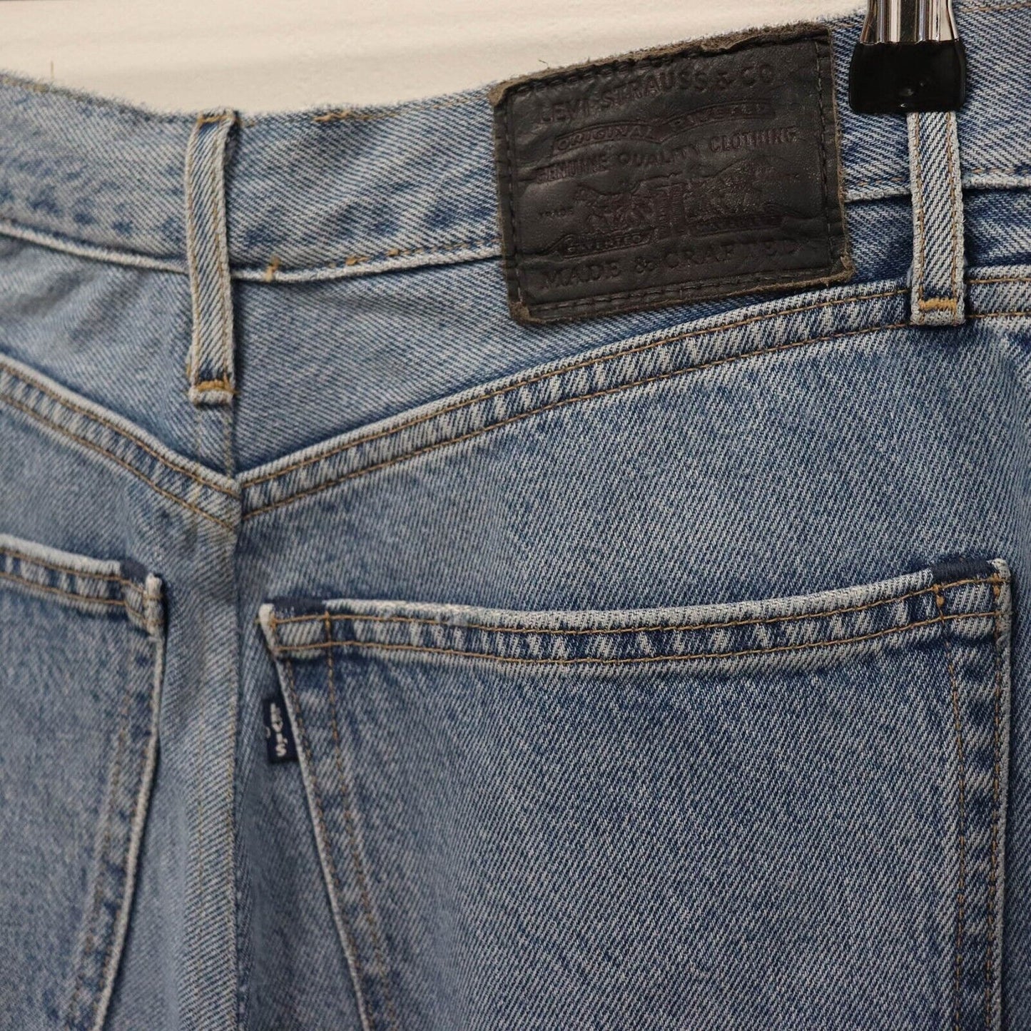 00s Levi’s Loose Taper Jeans Size UK 12 W30 L24